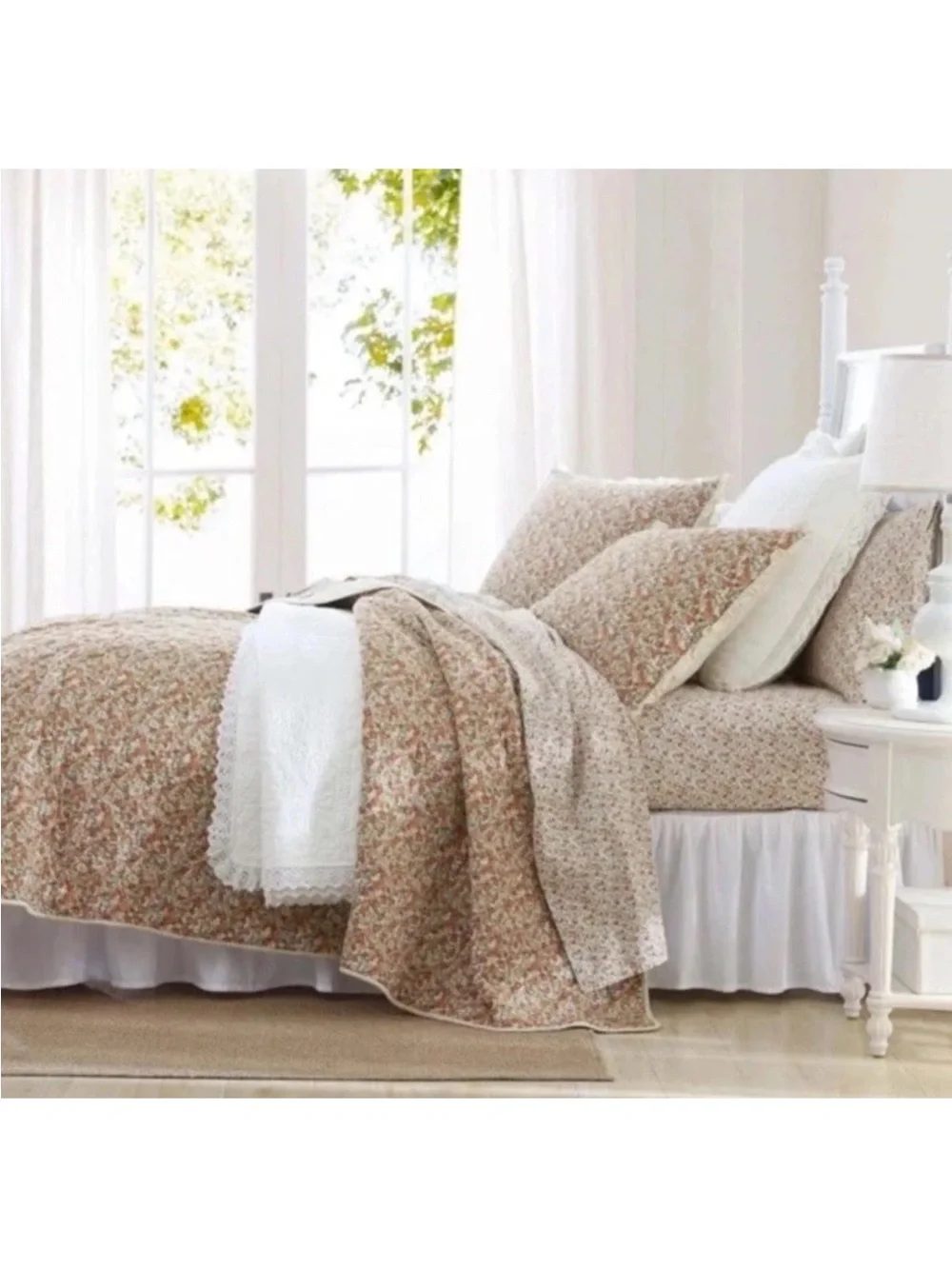 Laura Ashley ~ Full/Queen Loveston 3pc Quilt Set ~ 100% Cotton ~Reversible